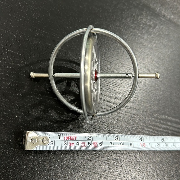 Vintage Master the Forces Tedco Gyroscope Spinning Toy - Picture 4 of 7